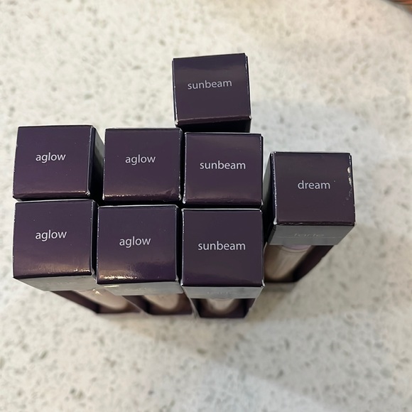 Tarte Shape Tape glow wand - Picture 2 of 2